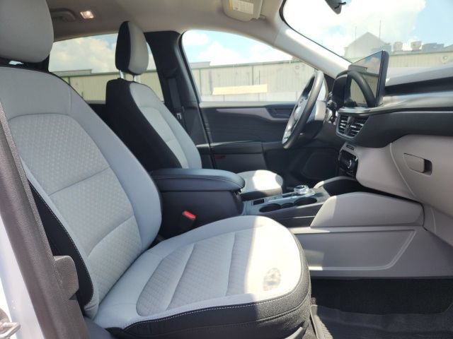 Used 2025 Ford Escape Active w/ Tech Pack #1 FWD image 12