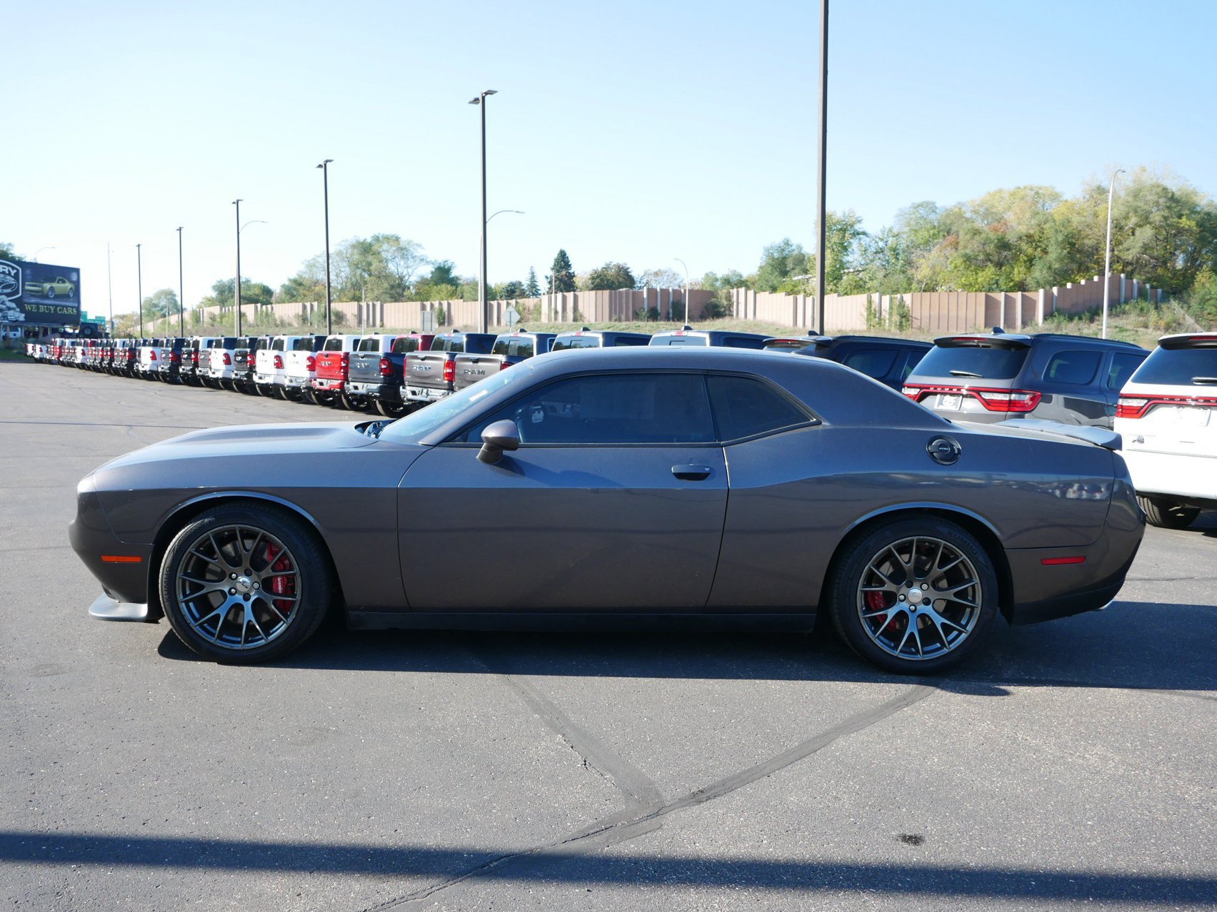 Used 2016 Dodge Challenger SRT w/ Technology Group RWD image 6