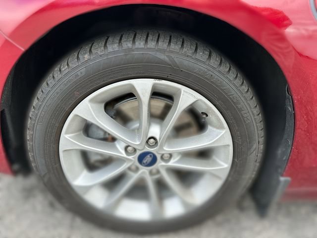 Used 2019 Ford Fusion Energi Titanium image 20