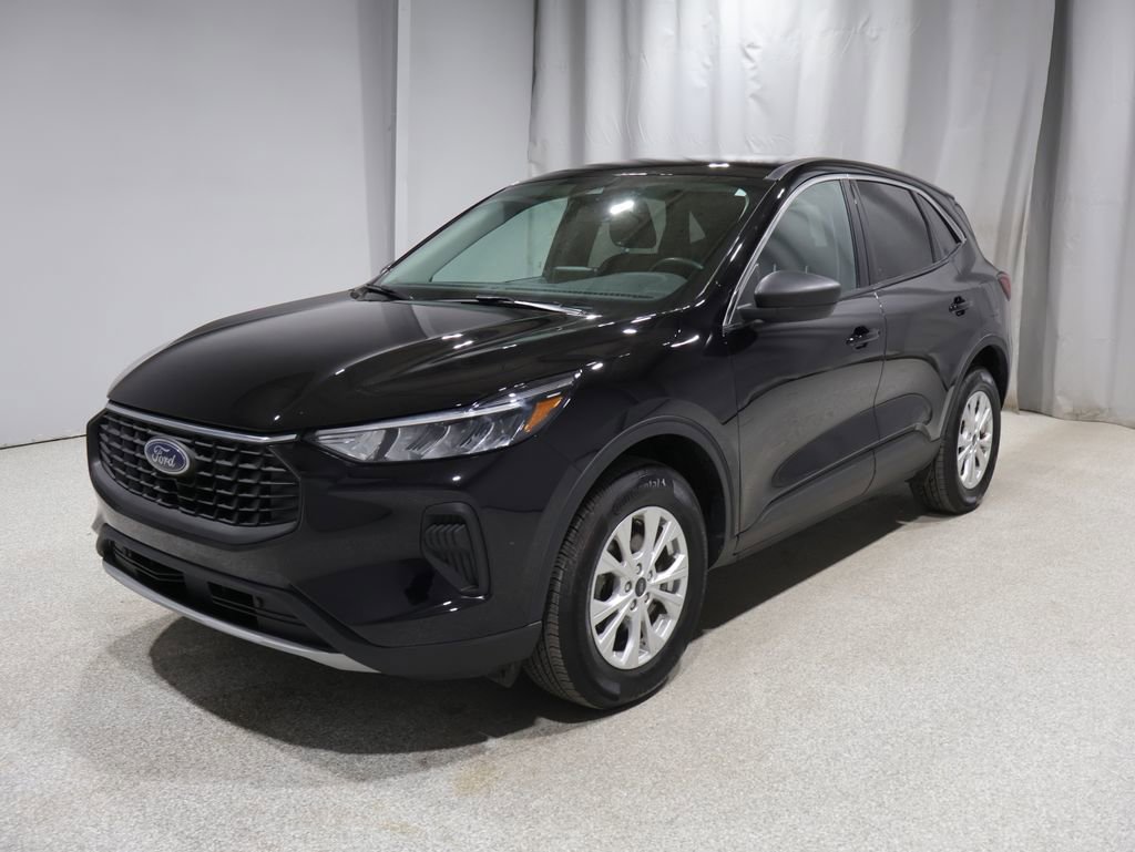 Used 2023 Ford Escape Active AWD/4WD image 5