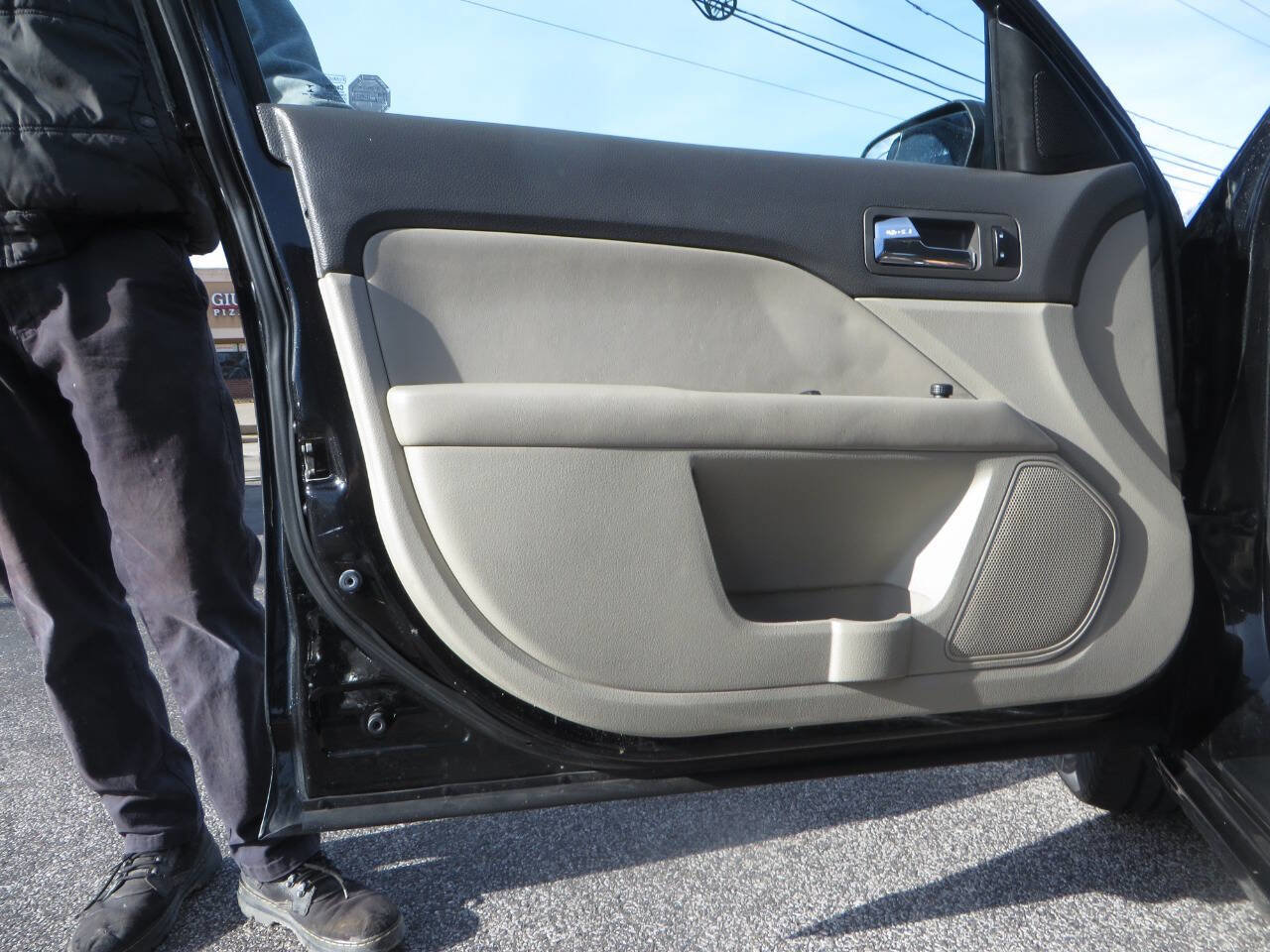 Used 2012 Ford Fusion SEL FWD image 33