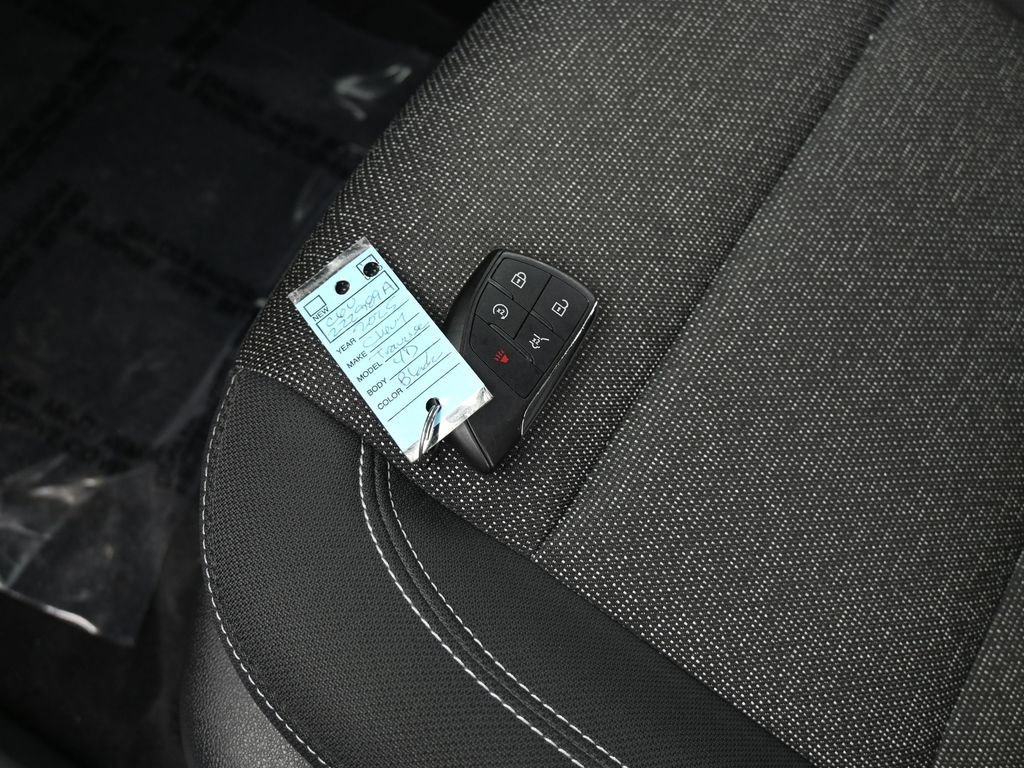 Used 2025 Chevrolet Traverse LT image 18