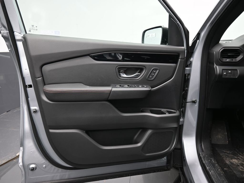 New 2026 Honda Pilot TrailSport image 30