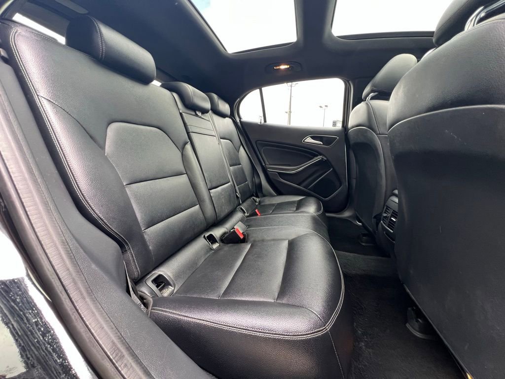 Used 2019 Mercedes-Benz GLA 250 4MATIC image 24