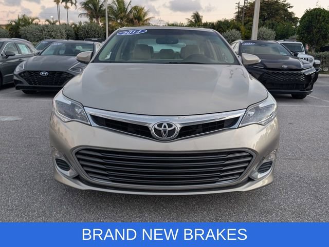 Used 2014 Toyota Avalon XLE Premium FWD image 2