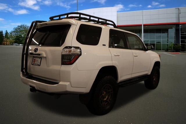 Certified 2024 Toyota 4Runner SR5 Premium image 3