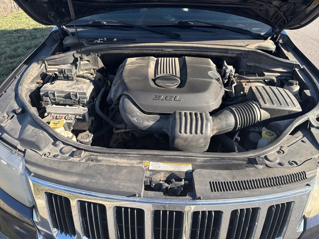 Used 2011 Jeep Grand Cherokee Laredo image 14