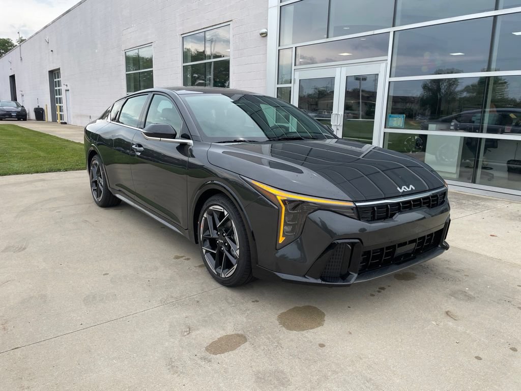 New 2026 Kia K4 GT-Line w/ GT-Line Premium Package