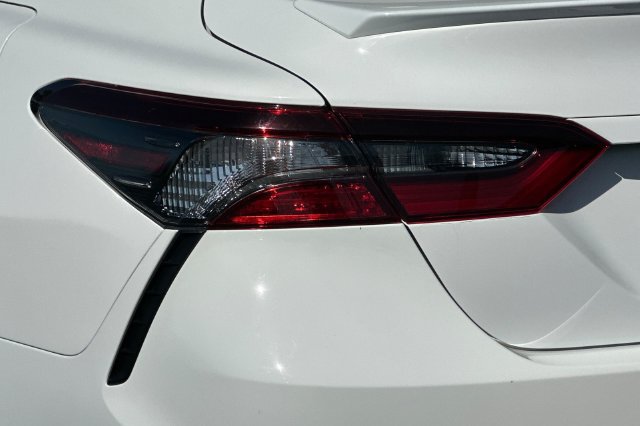 Used 2024 Toyota Camry SE FWD image 32