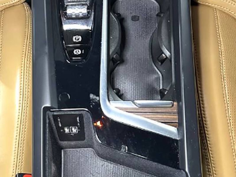 Used 2021 Volvo XC60 T5 Inscription image 34