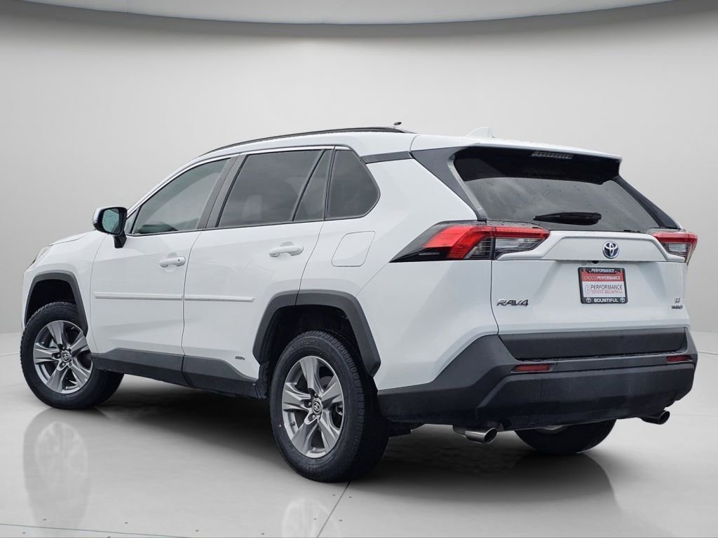Used 2024 Toyota RAV4 LE AWD/4WD image 21