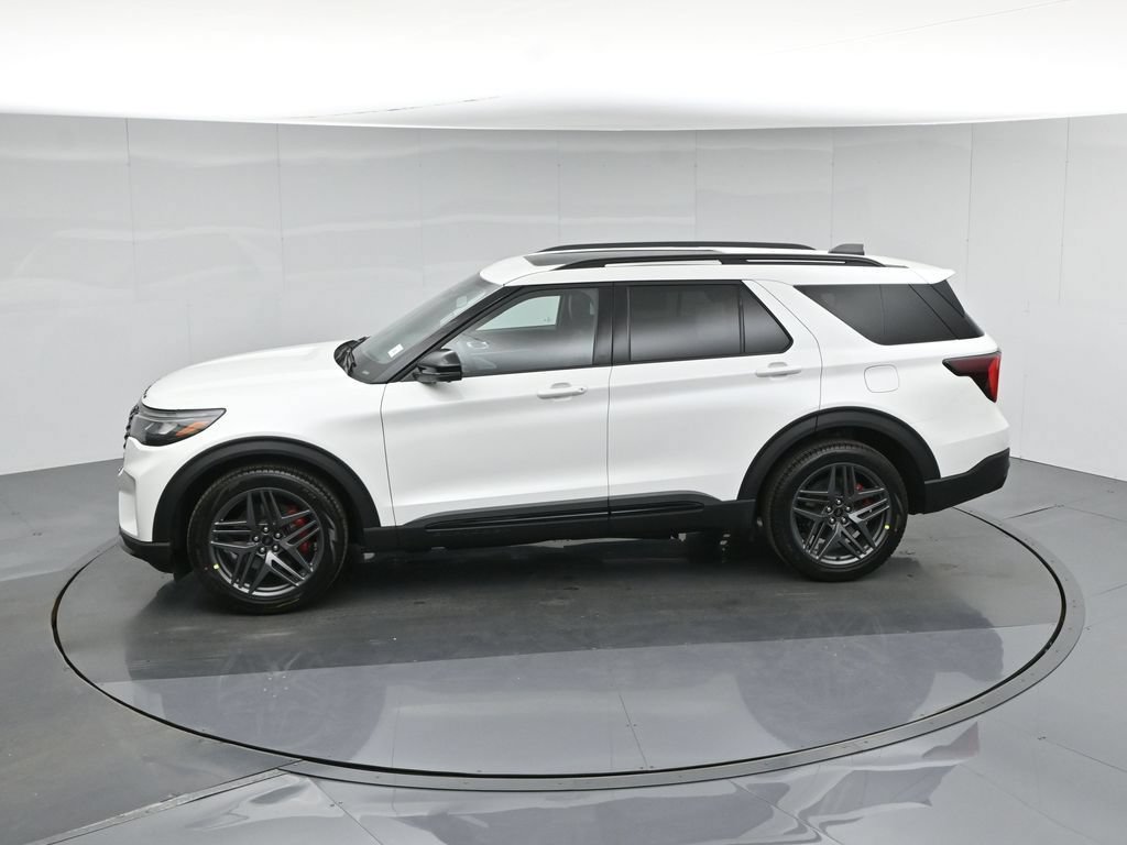 New 2026 Ford Explorer ST w/ Sun And Sound Package AWD/4WD image 43