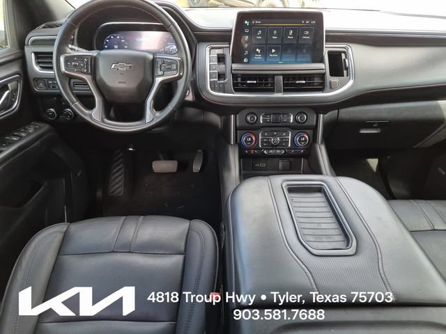 Used 2023 Chevrolet Suburban RST w/ Luxury Package RWD image 29