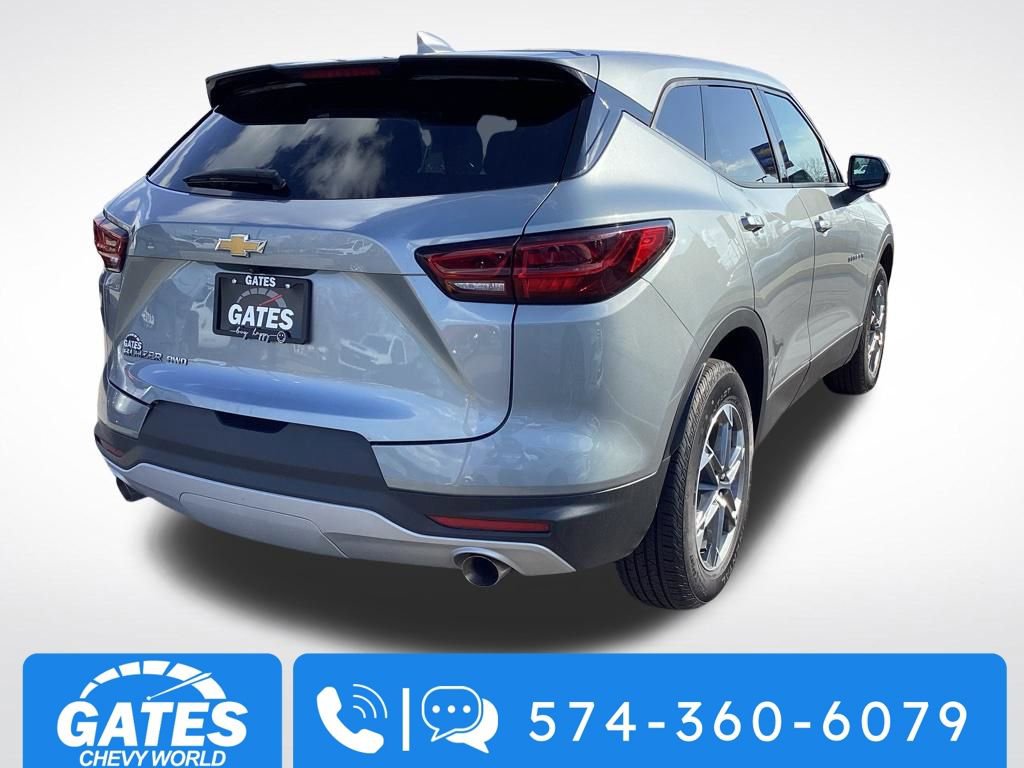 Used 2025 Chevrolet Blazer LT AWD/4WD image 9