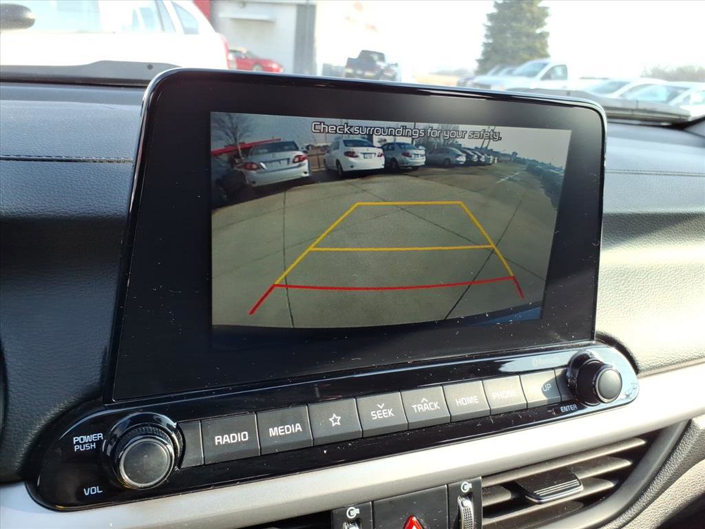 Used 2020 Kia Forte LXS FWD image 23
