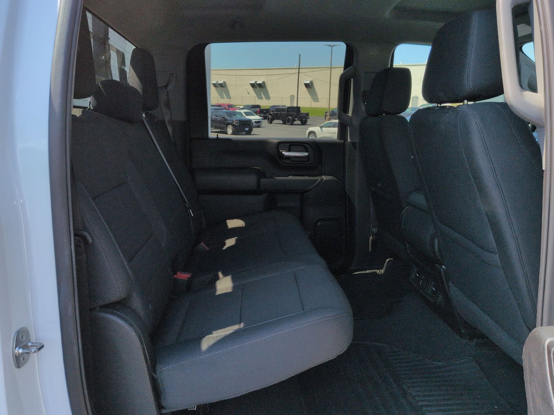 Used 2024 Chevrolet Silverado 2500 Custom w/ Custom Convenience Package AWD/4WD image 27