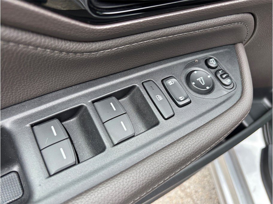 Used 2023 Honda Odyssey Elite image 22