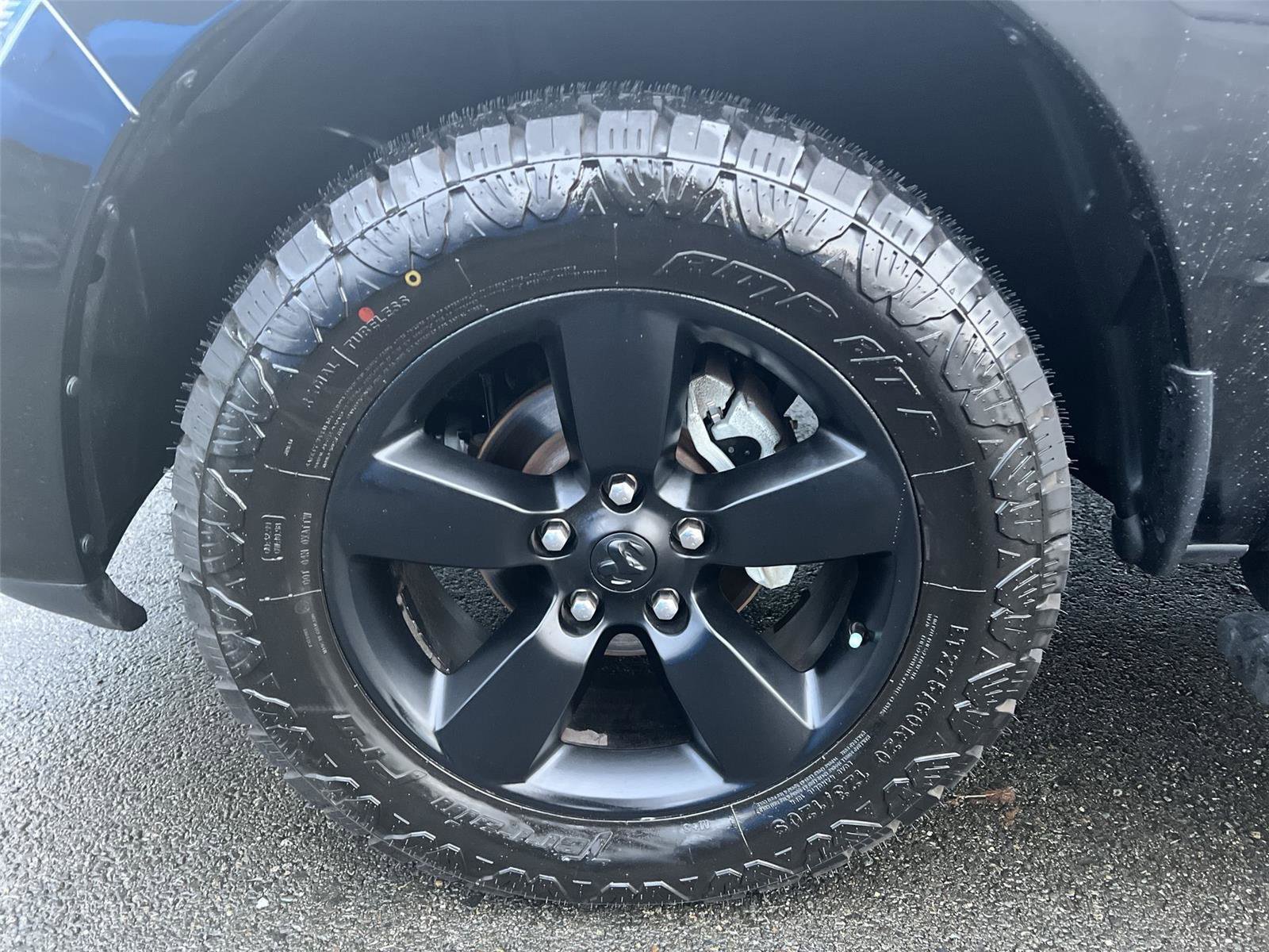 Used 2022 RAM 1500 Express w/ Wheel & Sound Group image 9