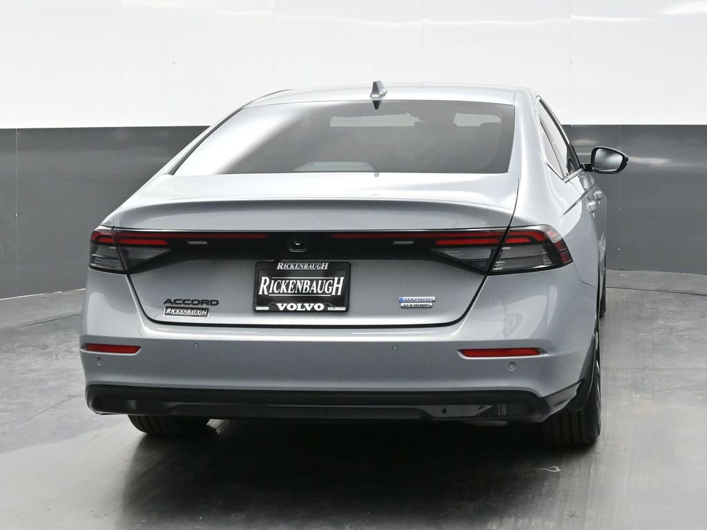 Used 2023 Honda Accord Touring image 6