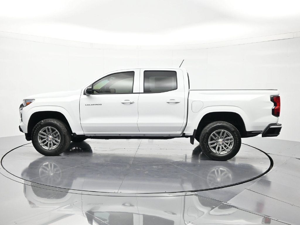 Used 2026 Chevrolet Colorado LT RWD image 8