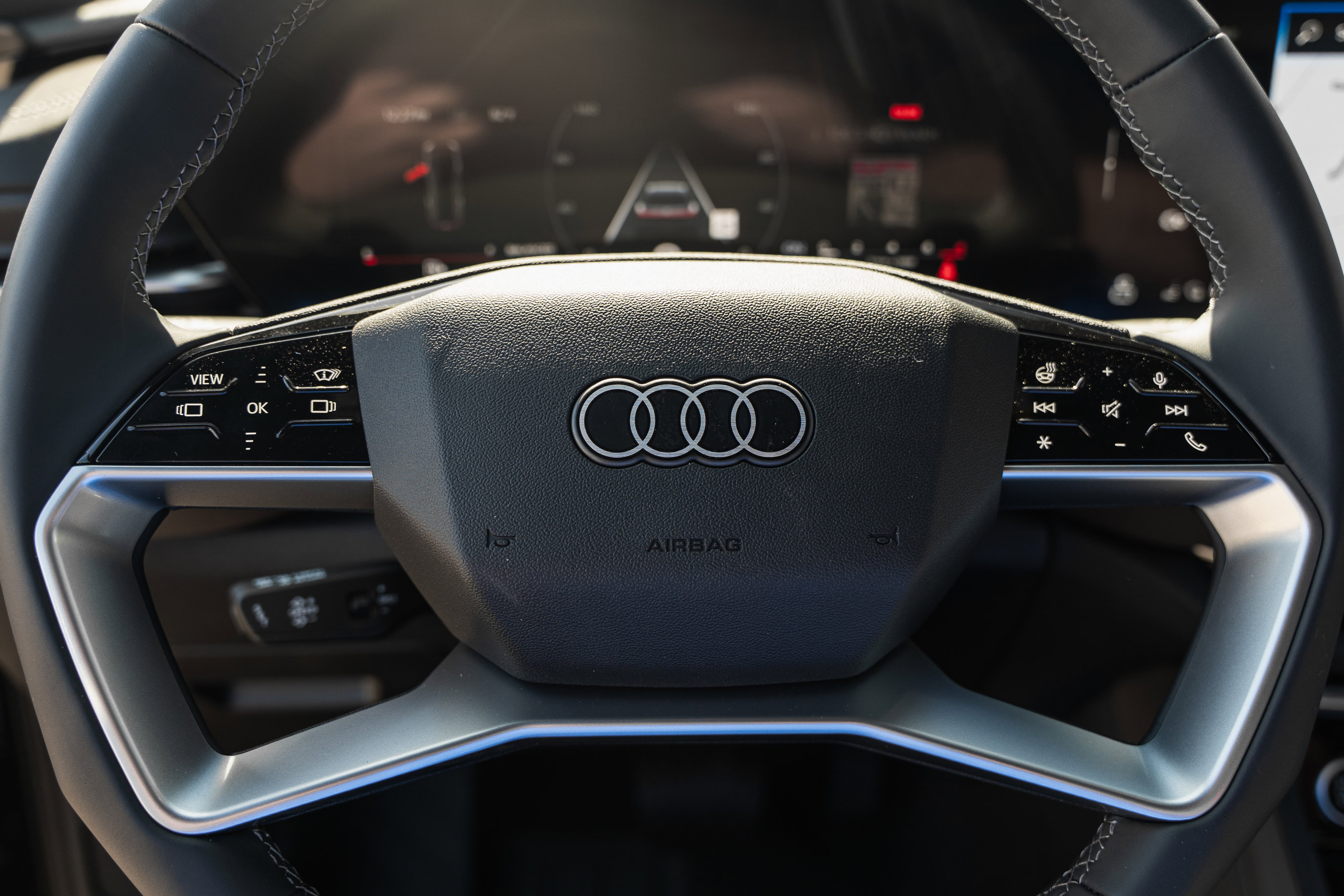 New 2025 Audi Q5 Prestige image 17
