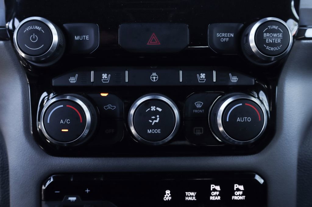 Used 2022 RAM 1500 Laramie w/ G/T Package RWD image 37