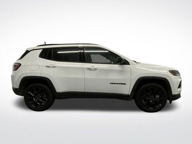 New 2026 Jeep Compass Latitude w/ Quick Order Package 29K image 2