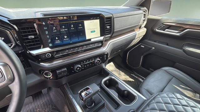 Used 2024 Chevrolet Silverado 1500 LT Trail Boss w/ Convenience Package II image 23