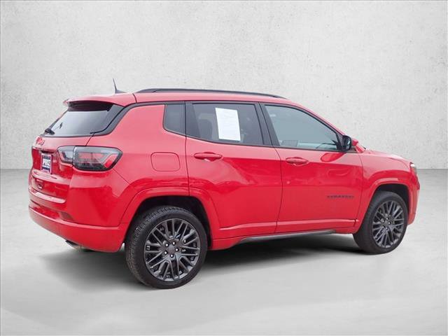 Used 2022 Jeep Compass Limited w/ (RED) Package image 4