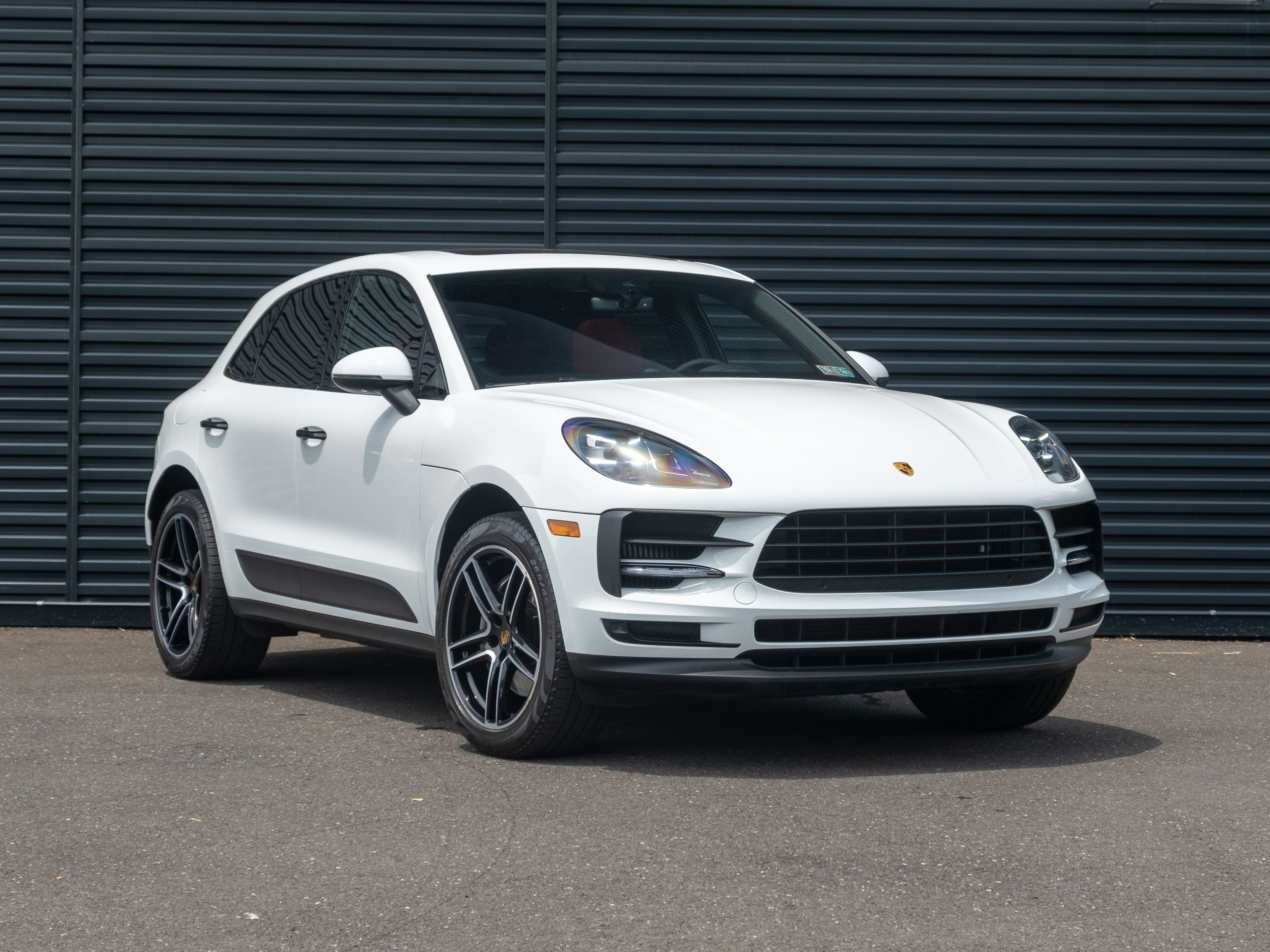 Certified 2021 Porsche Macan S AWD/4WD image 10