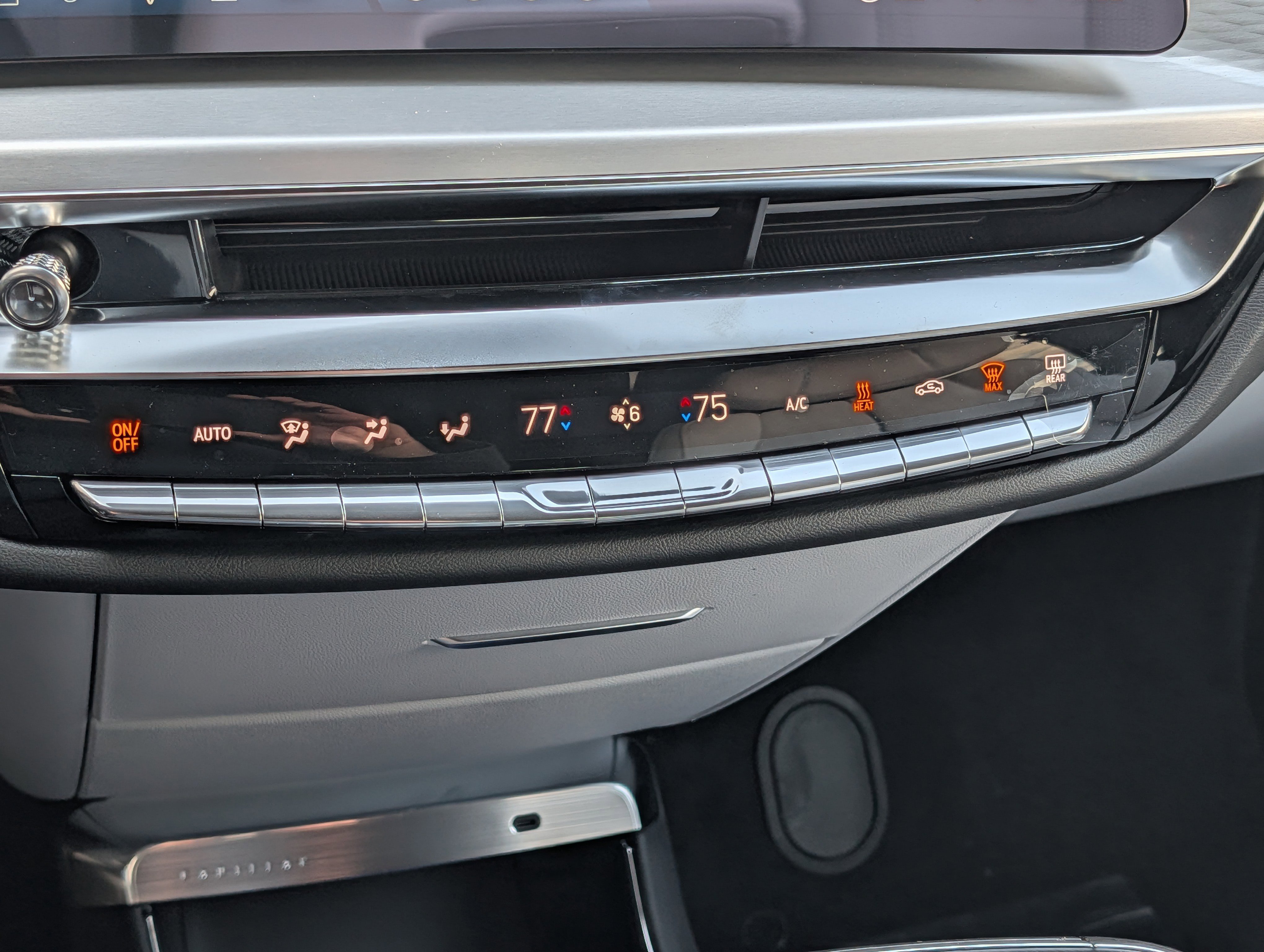 New 2026 Cadillac Lyriq Sport image 21