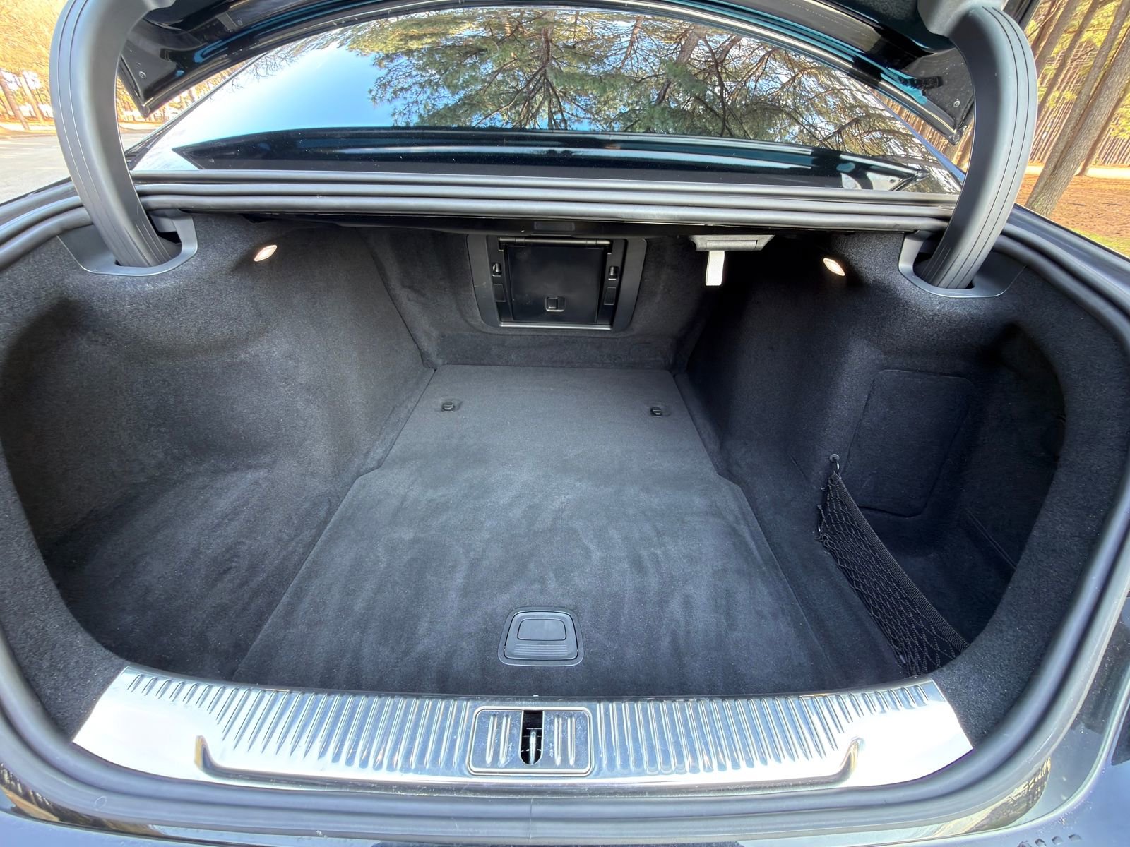 Used 2024 Mercedes-Benz S 580 4MATIC Sedan image 19