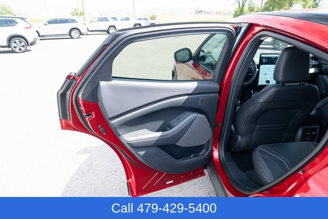 Used 2024 Ford Mustang Mach-E Premium image 12