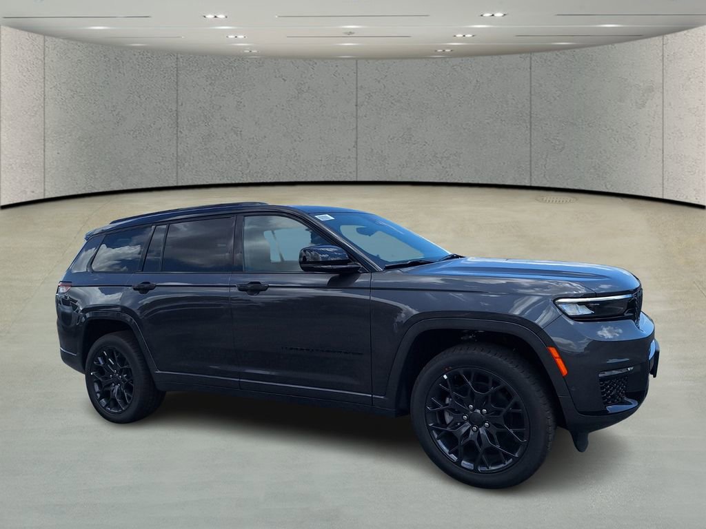 New 2025 Jeep Grand Cherokee L Summit image 3