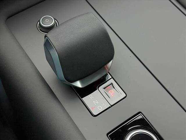 New 2026 Land Rover Discovery S AWD/4WD image 19