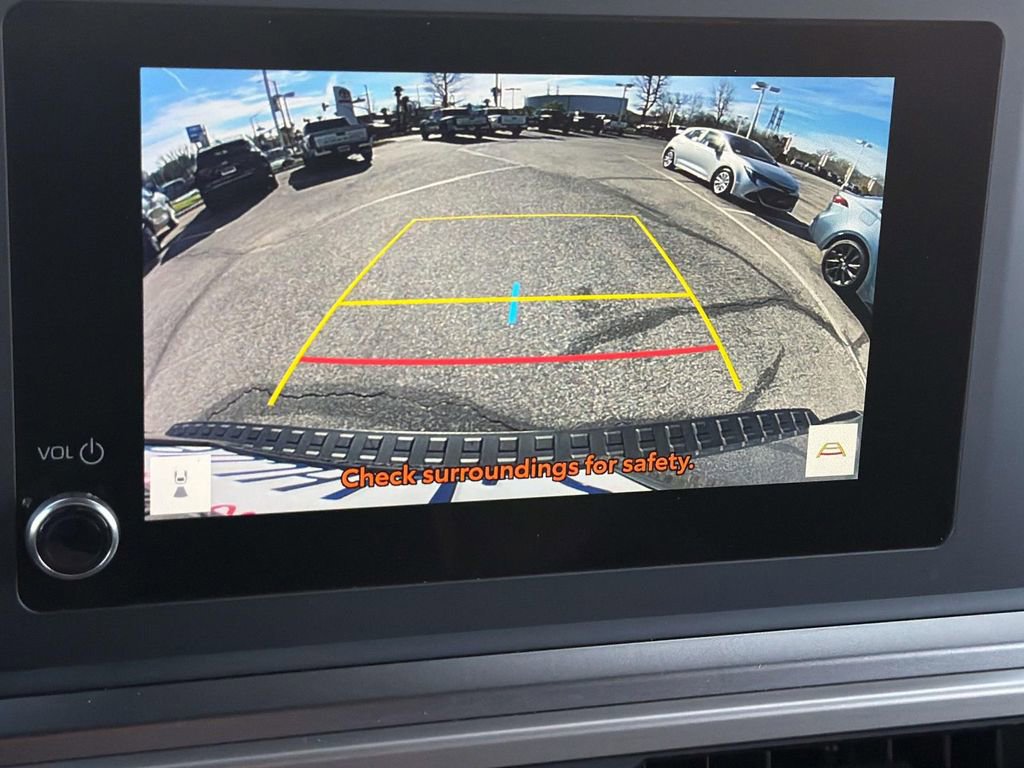 Certified 2025 Toyota 4Runner TRD Off-Road image 15