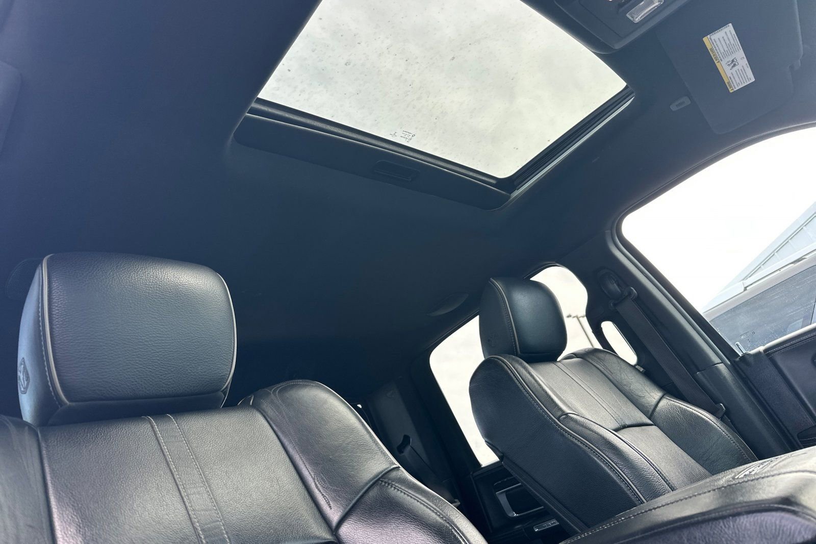 Used 2017 RAM 1500 Limited image 18