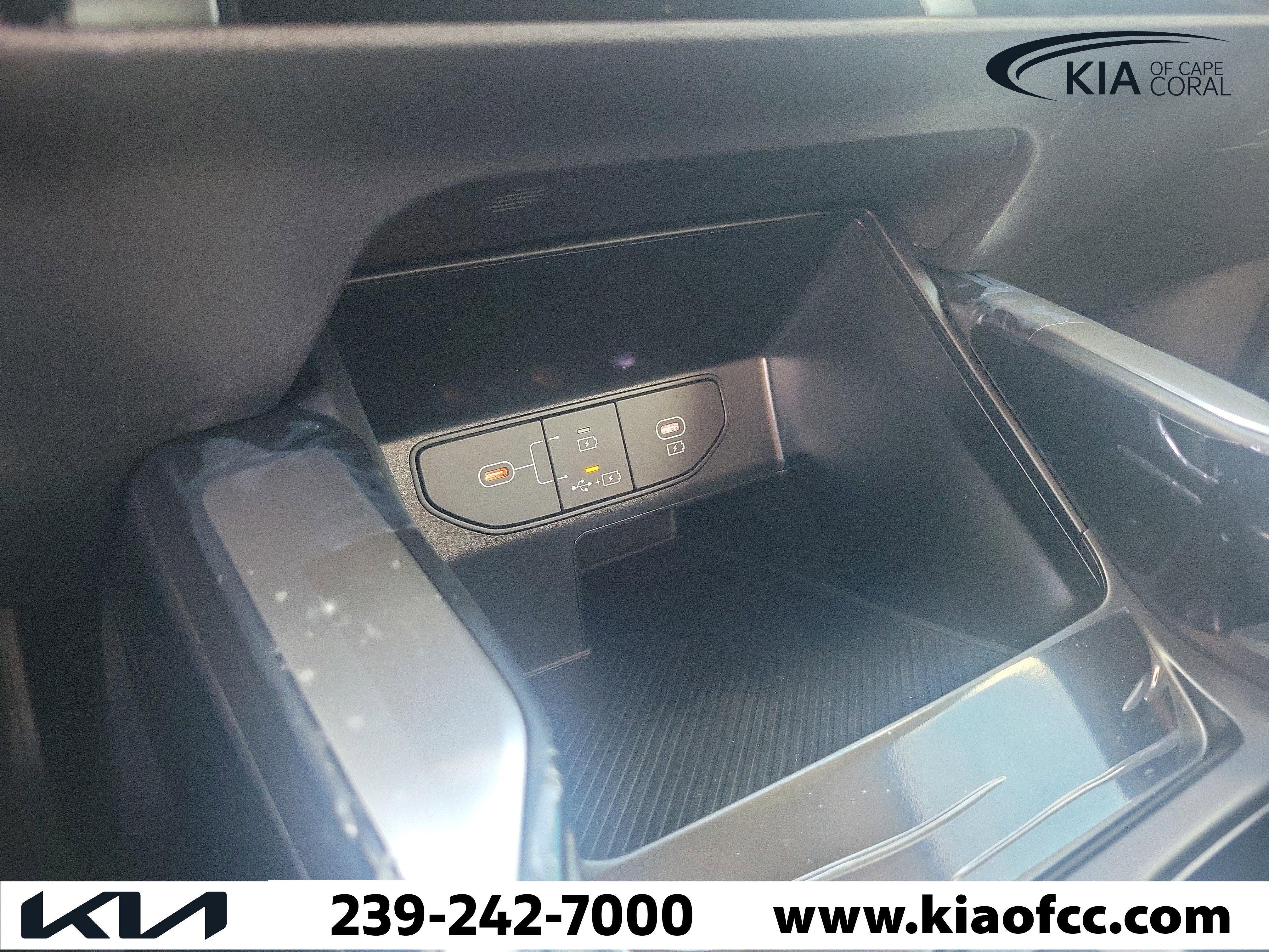 New 2026 Kia Seltos S FWD image 28