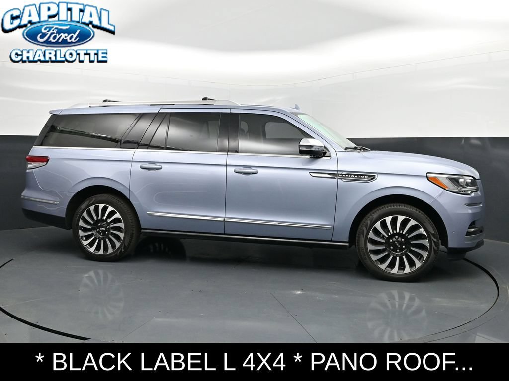 Used 2023 Lincoln Navigator L Black Label AWD/4WD image 31