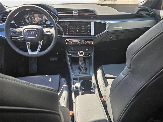New 2025 Audi Q3 2.0T Premium w/ Convenience Package AWD/4WD image 13