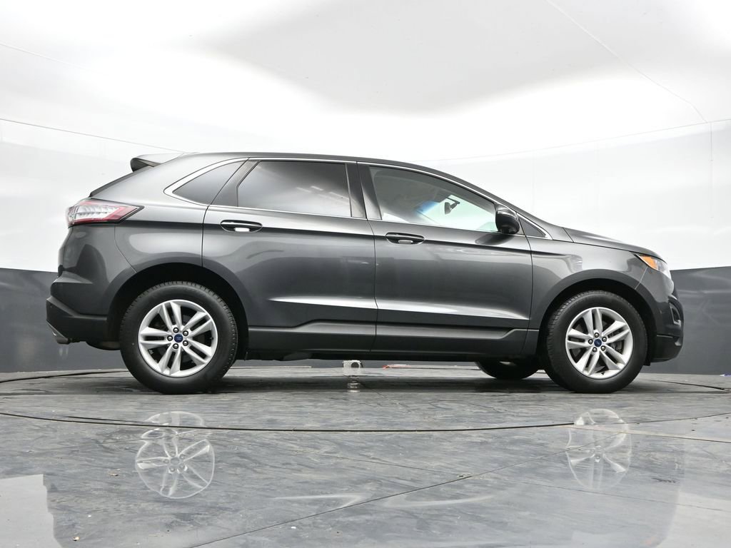 Used 2017 Ford Edge SEL w/ Class II Trailer Tow Package AWD/4WD image 41