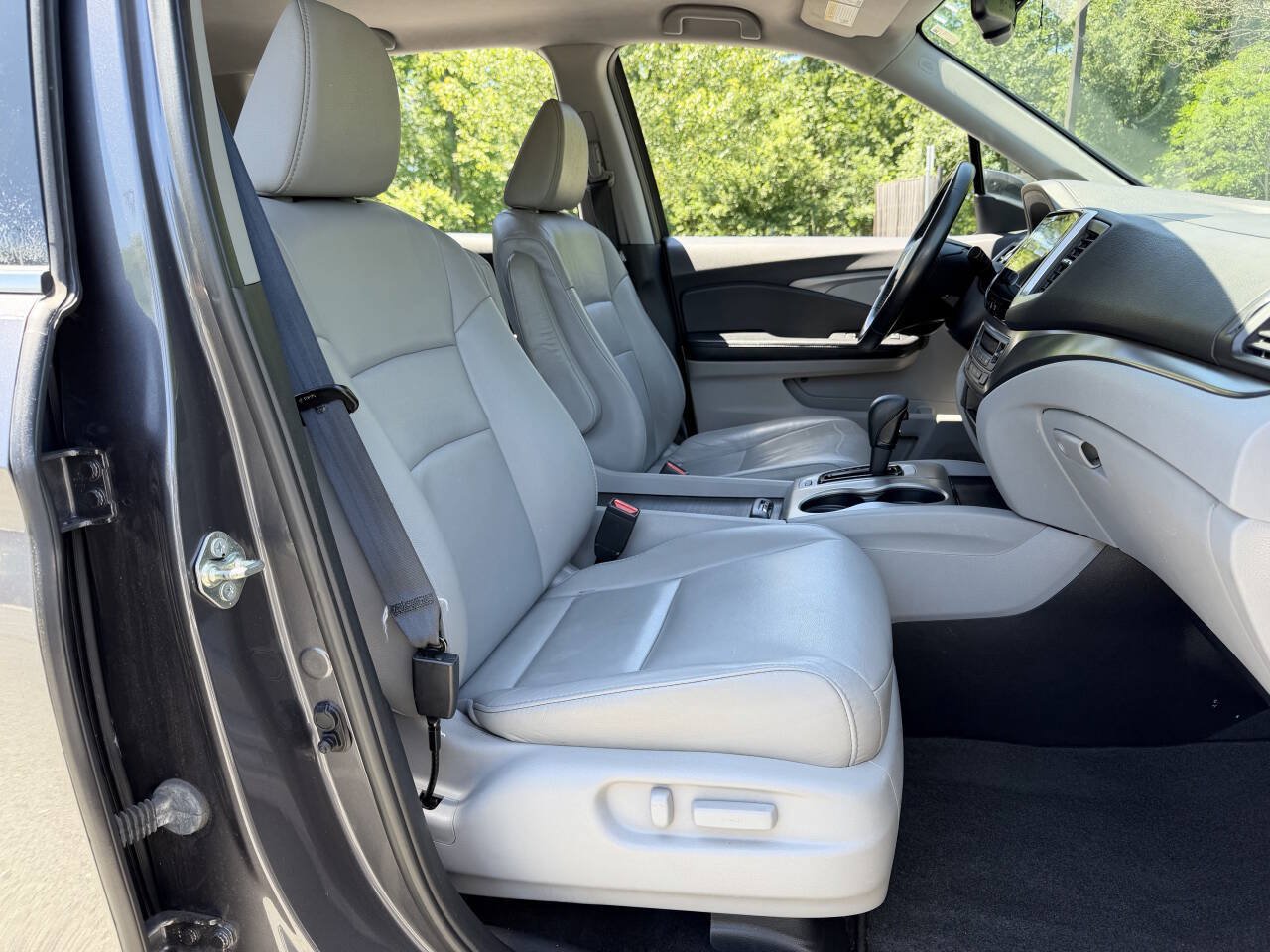 Used 2017 Honda Pilot EX-L image 26