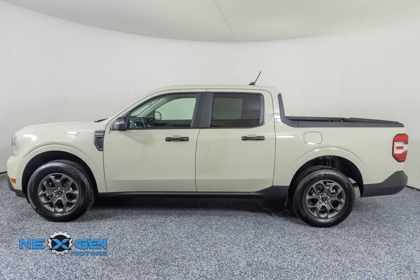 Used 2024 Ford Maverick XLT w/ Equipment Group 300A Standard image 4