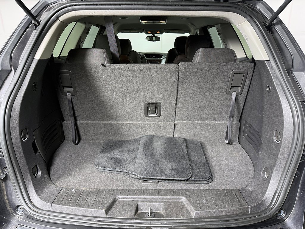 Used 2016 Chevrolet Traverse LT w/ Traveler's Package image 14
