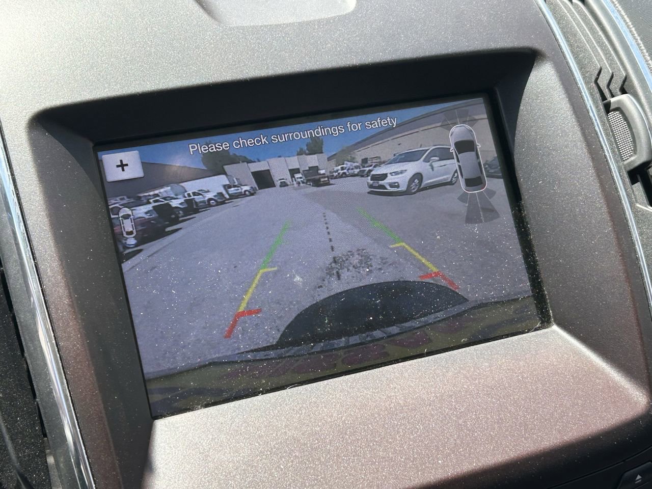 Used 2019 Ford Edge Titanium w/ Equipment Group 301A FWD image 8