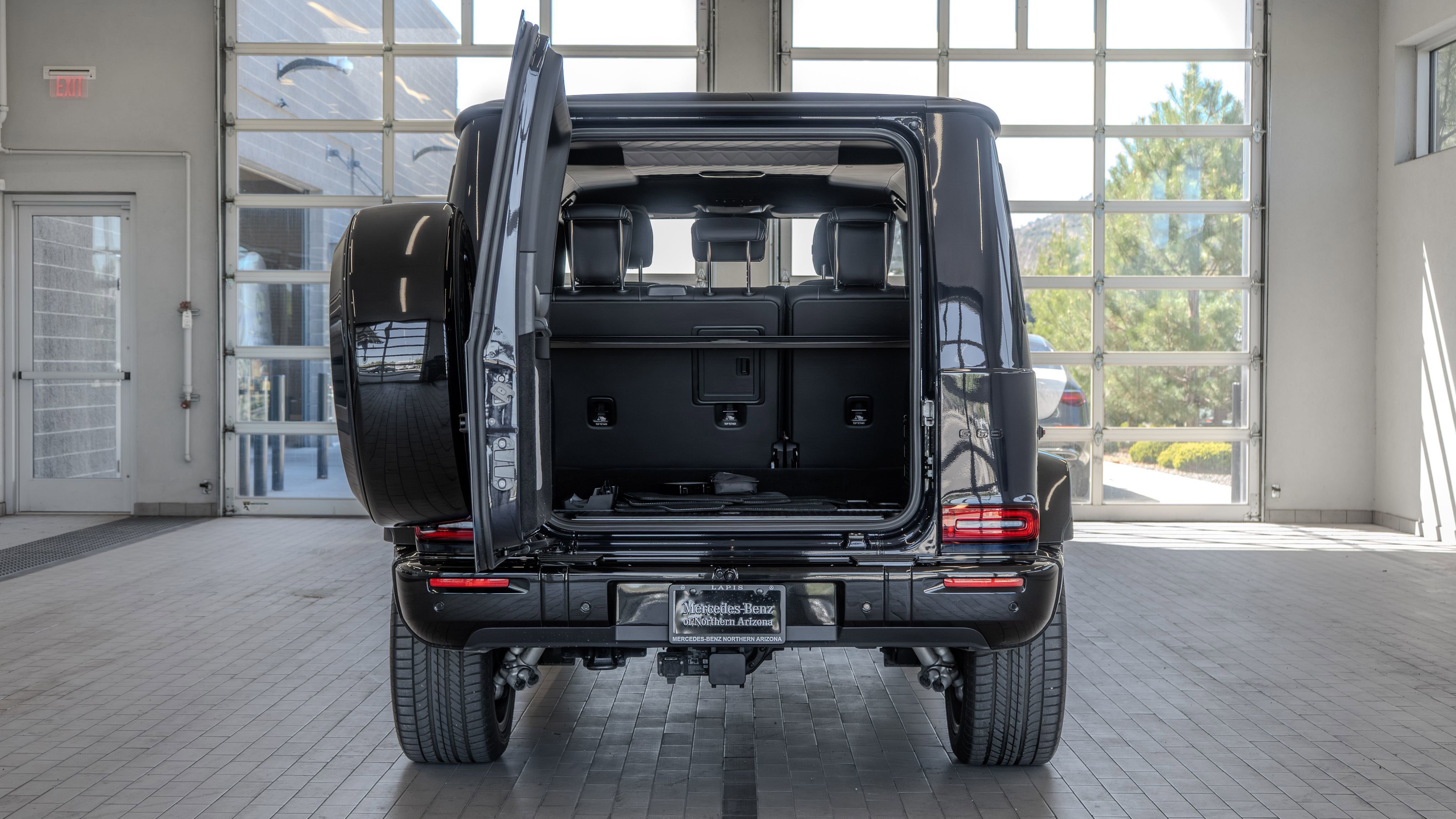 Used 2025 Mercedes-Benz G 63 AMG 4MATIC image 16