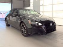 Used 2025 Nissan Altima 2.5 SR FWD image 24