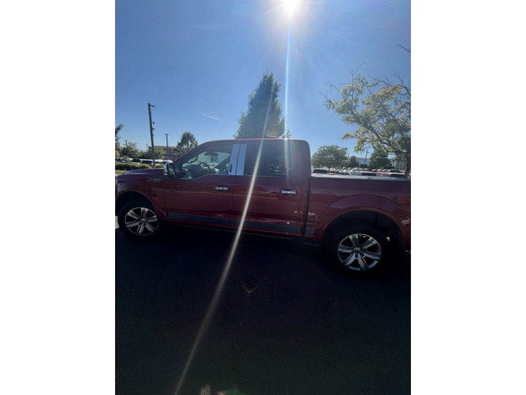 Used 2015 Ford F150 Platinum w/ Technology Package AWD/4WD image 2