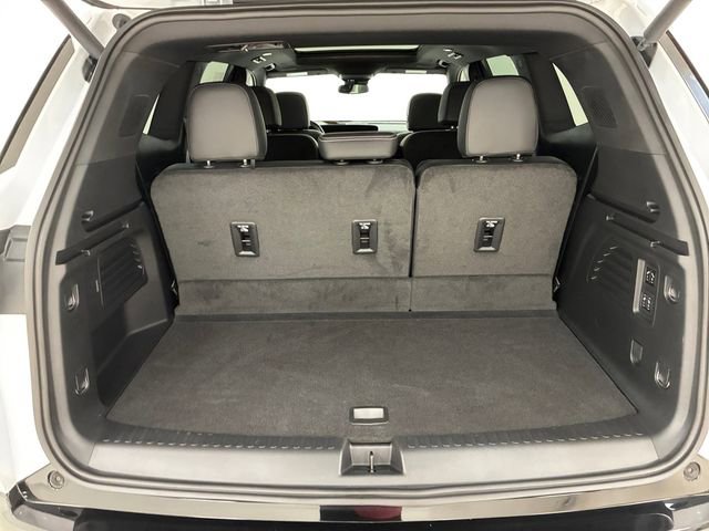 Used 2025 Buick Enclave Sport Touring w/ Super Cruise Package image 17