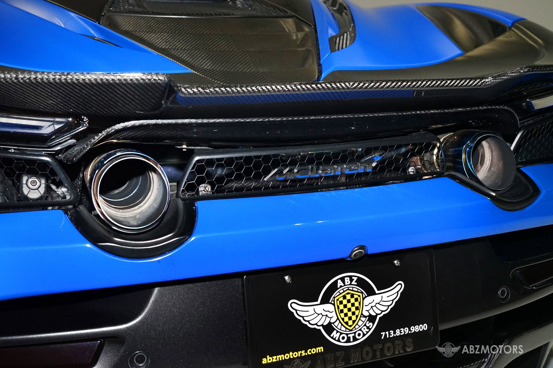 Used 2019 McLaren 720S Luxury RWD image 10